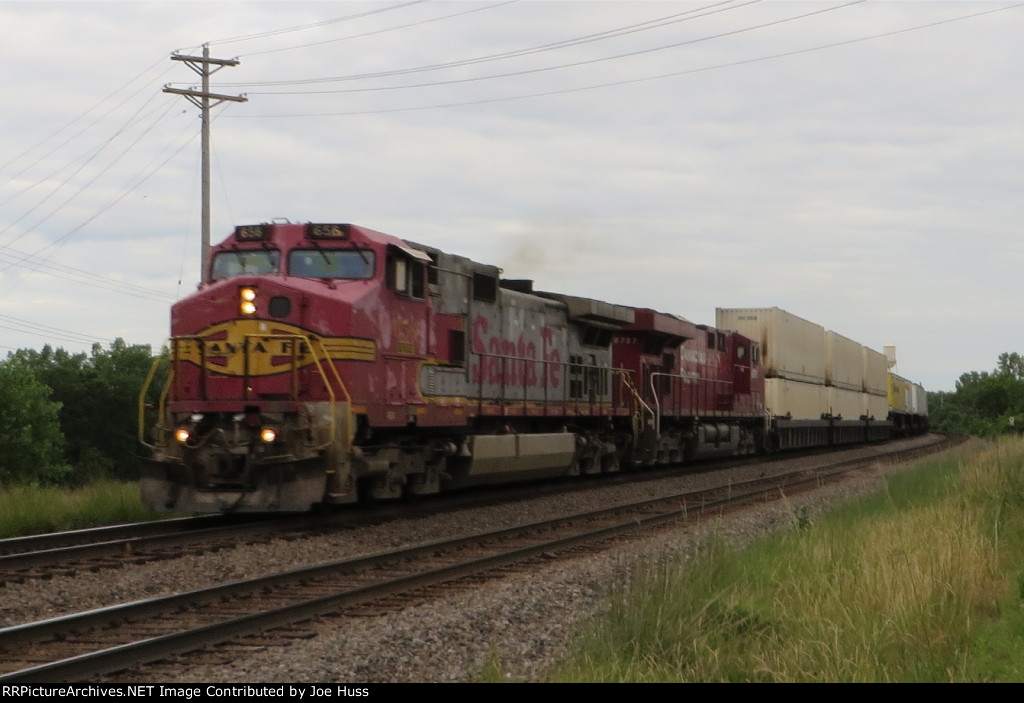 BNSF 656 East